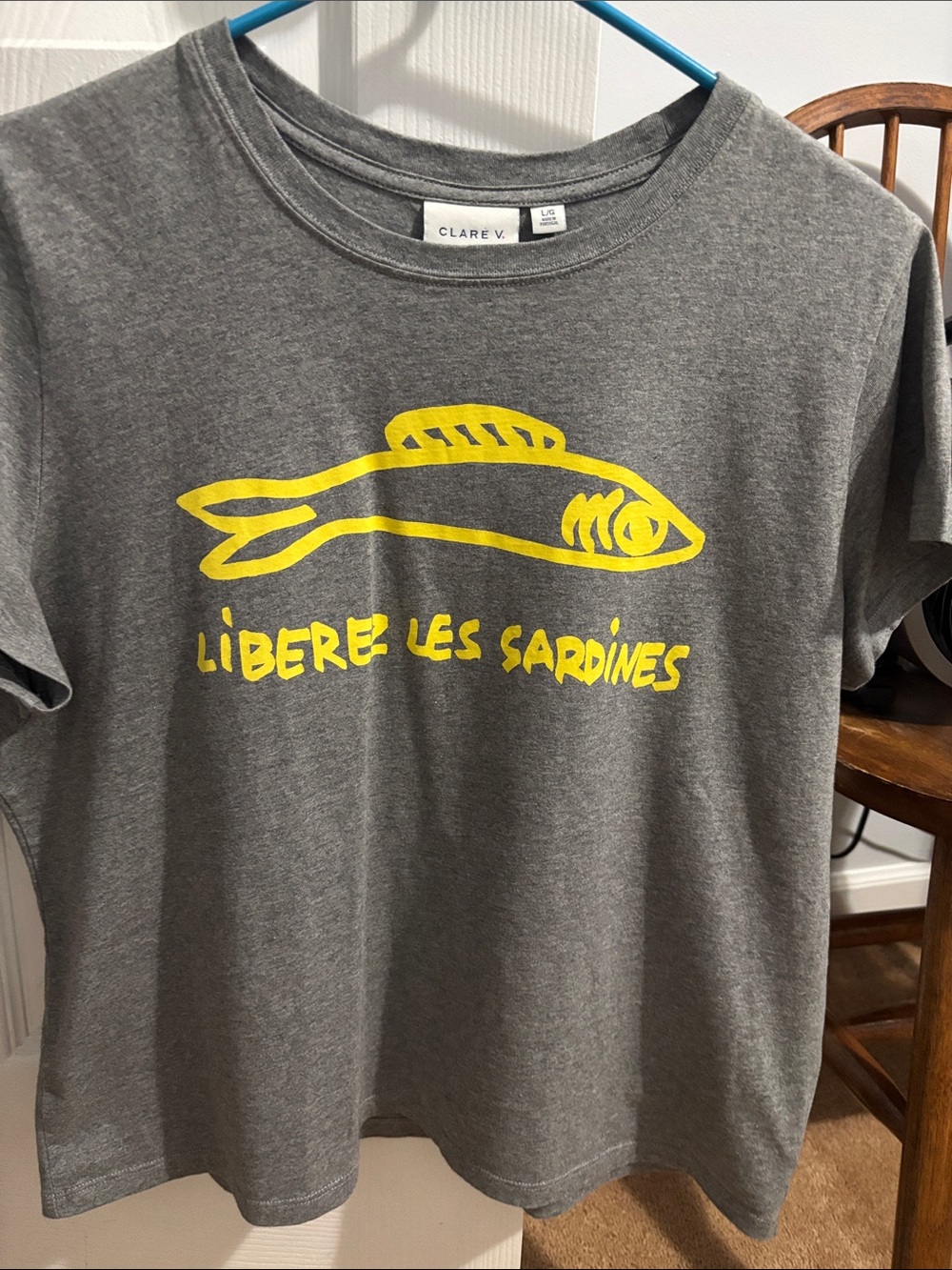 Clare V Gray Tee with Yellow Sardine Graphic women’s Large